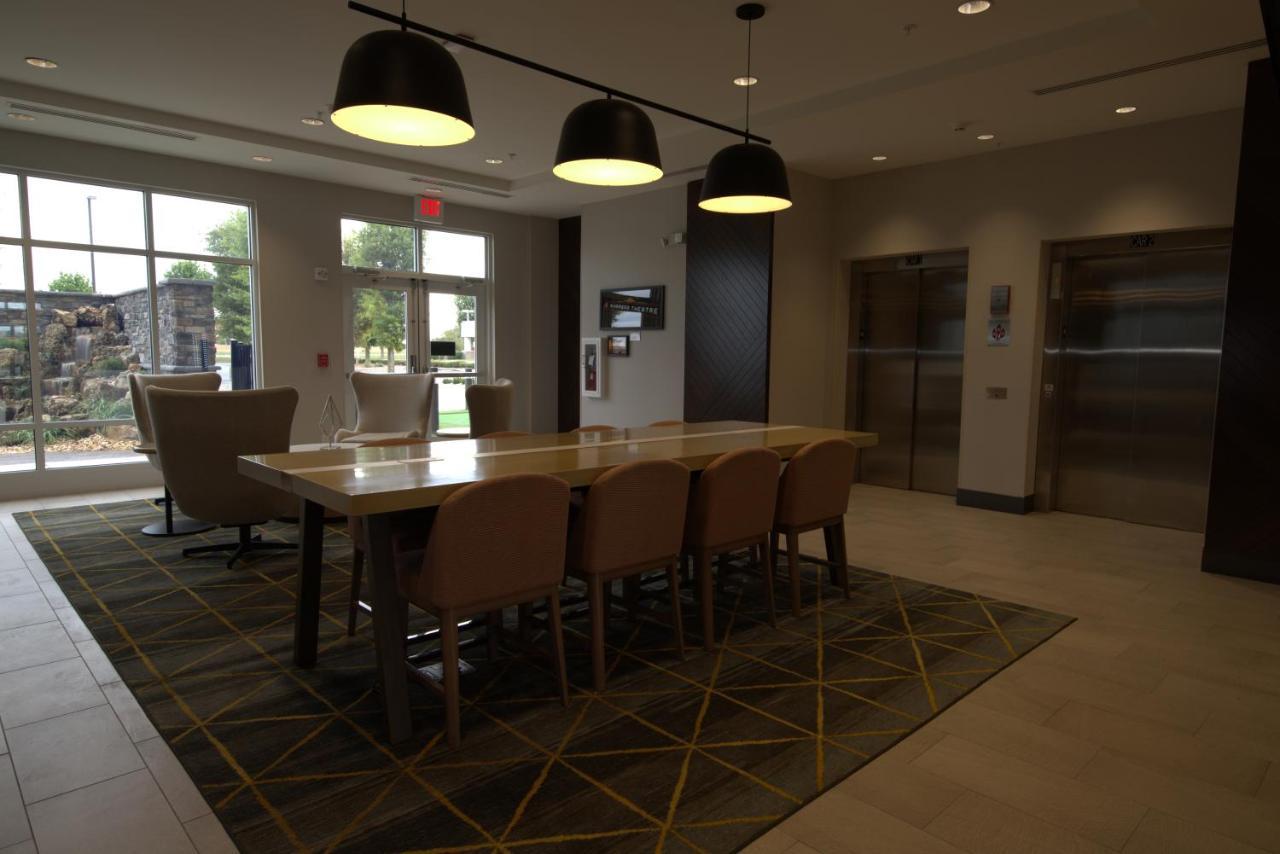 Holiday Inn & Suites - Hopkinsville - Convention Ctr By Ihg Ngoại thất bức ảnh